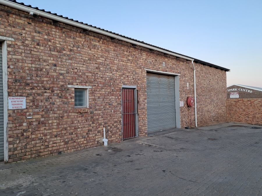 Commercial Property for Sale in Jeffreys Bay Industrial Eastern Cape